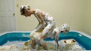 kaydens-and-jade-wrestle-in-cake-and-but