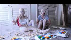 the-messy-magic-cake-game_2.jpg